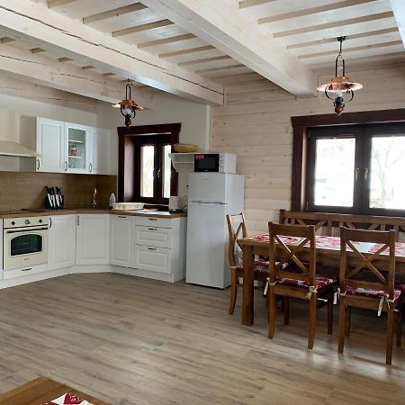 Rohacske Zruby 2,3,4 Villa ซูเบเรซ ภายนอก รูปภาพ