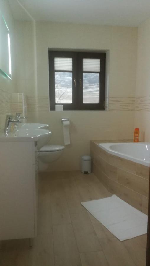 Rohacske Zruby 2,3,4 Villa ซูเบเรซ ภายนอก รูปภาพ