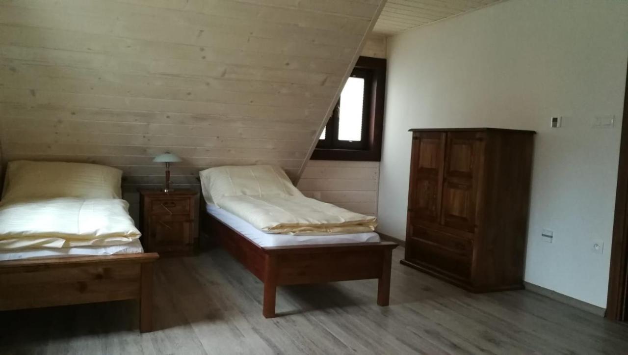 Rohacske Zruby 2,3,4 Villa ซูเบเรซ ภายนอก รูปภาพ
